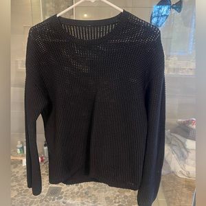 Lululemon Easy Embrace Long Sleeve Black Sweater Size Small Hi Low Curved Hem